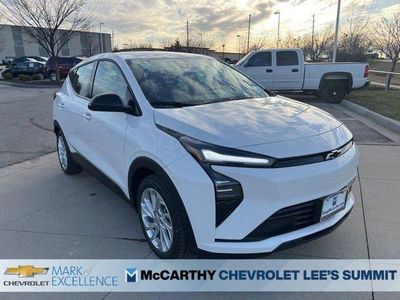 2027 Chevrolet Bolt - Photo 2