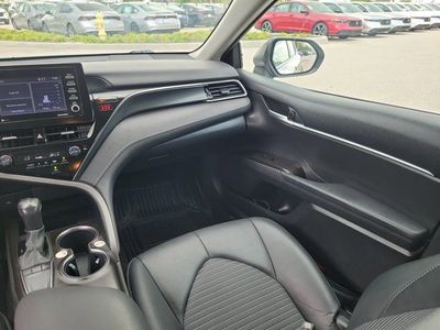 2024 Toyota Camry - Photo 17