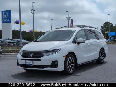 2026 Honda Odyssey N/A — front three-quarter view