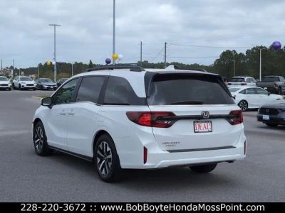 2026 Honda Odyssey — rear three-quarter view