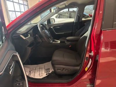 2023 Toyota RAV4 XLE - Photo 12