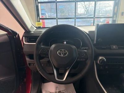 2023 Toyota RAV4 XLE - Photo 16