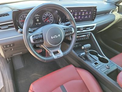 2023 Kia K5 - Photo 2