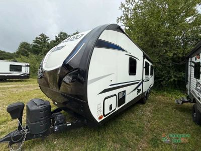 2021 Fleetwood RV Mallard — interior view