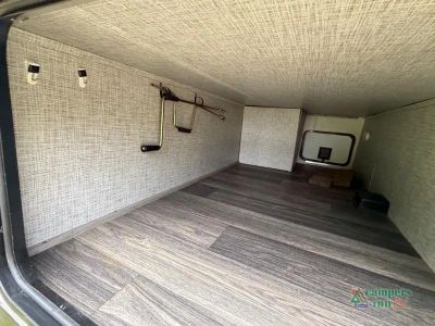 2021 Fleetwood RV Mallard — photo 45 view