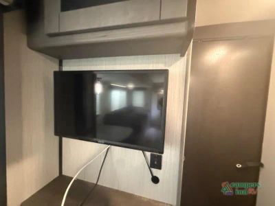 2021 Fleetwood RV Mallard — photo 25 view