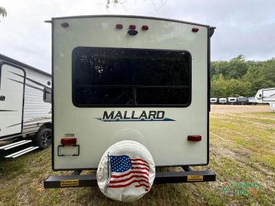 2021 Fleetwood RV Mallard — engine compartment view
