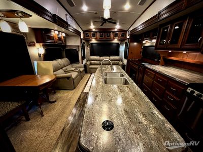 2017 Jayco Pinnacle - Photo 3