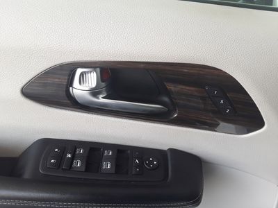 2023 Chrysler Pacifica - Photo 12