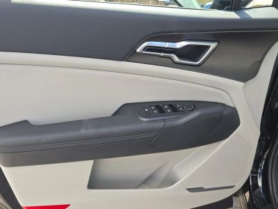 2026 Kia Sportage — photo 18 view