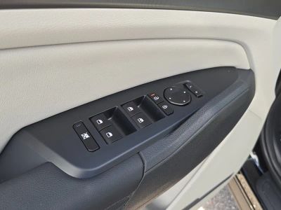 2026 Kia Sportage — photo 20 view