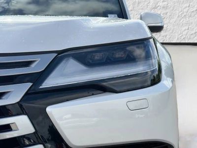 2026 Lexus LX — photo 9 view