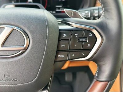 2026 Lexus LX — photo 40 view