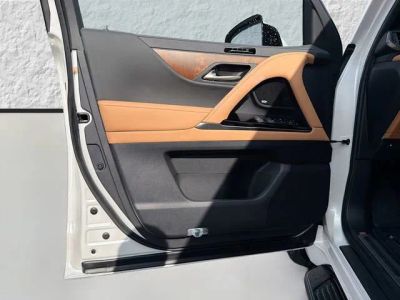 2026 Lexus LX — photo 23 view