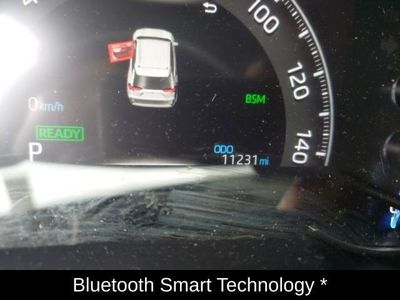 2025 Toyota RAV4 Hybrid XLE - Photo 1