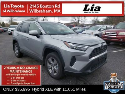 2025 Toyota RAV4 Hybrid XLE - Photo 2