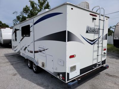 2015 Lance 2295 - Photo 9
