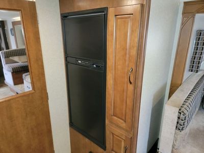2015 Lance 2295 - Photo 20