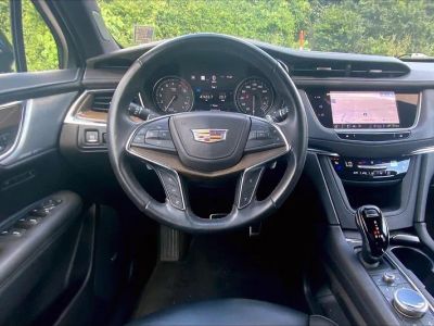 2023 Cadillac XT5 — detail view