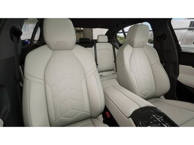 2026 BMW 5 Series - Photo 11