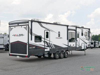 2022 Alliance RV Valor — photo 7 view