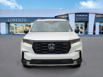 2024 Honda Pilot — side profile view