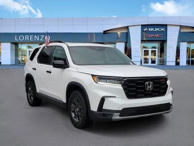 2024 Honda Pilot — rear three-quarter view