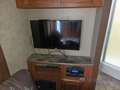 2014 Keystone RV Cougar X-Lite — photo 19 view
