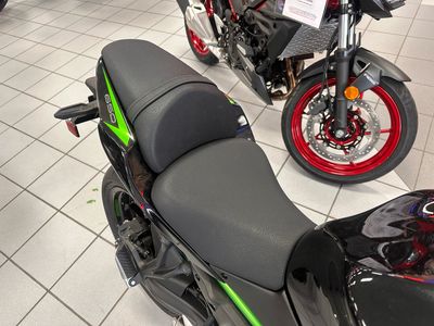 2025 Kawasaki Z650 ABS - Photo 8