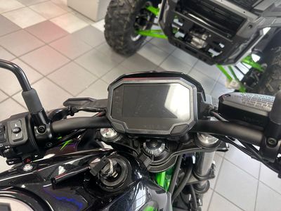2025 Kawasaki Z650 ABS - Photo 5