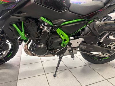 2025 Kawasaki Z650 ABS - Photo 9