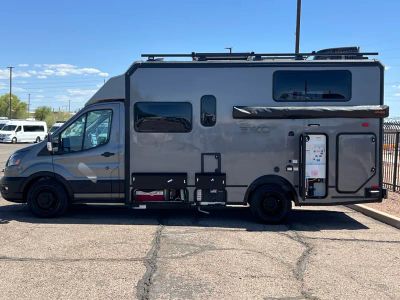 2027 Winnebago EKKO — photo 24 view