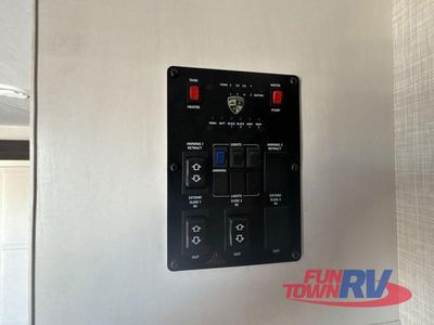 2025 Venture RV Stratus - Photo 31