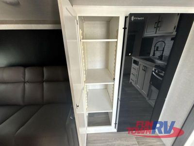2025 Venture RV Stratus - Photo 23