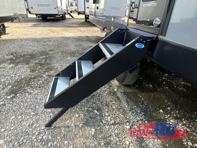 2025 Venture RV Stratus - Photo 12