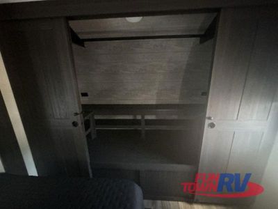 2025 Venture RV Stratus - Photo 43
