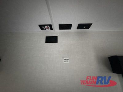 2025 Venture RV Stratus - Photo 42