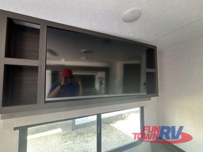 2025 Venture RV Stratus - Photo 26