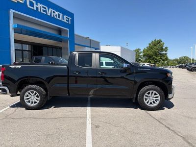 2019 Chevrolet Silverado 1500 - Photo 2