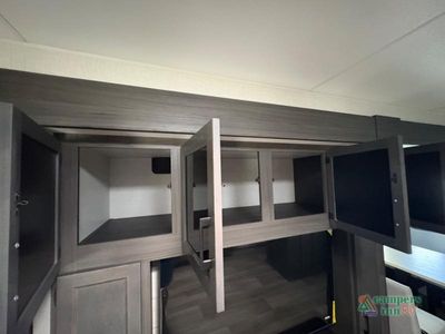 2026 Venture RV SportTrek Touring Edition — photo 35 view