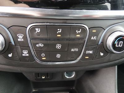2023 Chevrolet Traverse - Photo 18