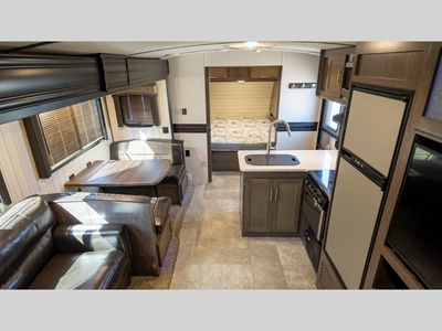 2018 CrossRoads RV Sunset Trail Super Lite - Photo 29