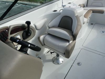 2016 Crownline 275 SS - Photo 8
