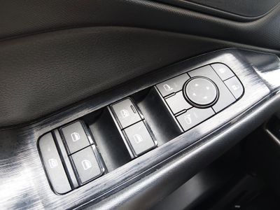 2024 Nissan Rogue — photo 18 view
