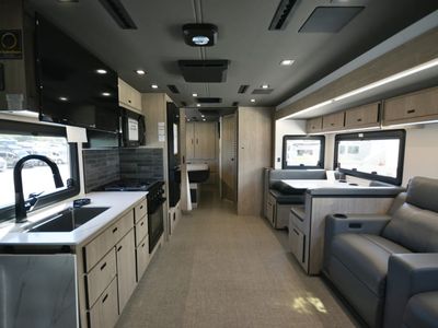 2026 Grand Design LINEAGE SERIES F - Photo 5