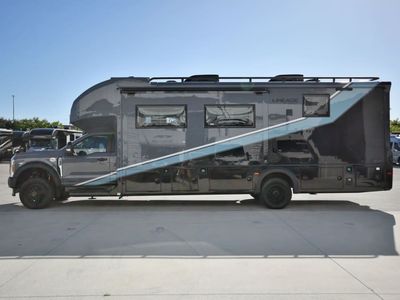 2026 Grand Design LINEAGE SERIES F - Photo 38