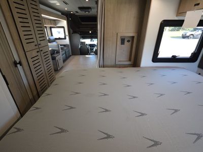2026 Grand Design LINEAGE SERIES F - Photo 21