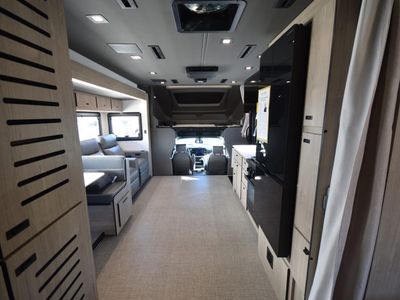 2026 Grand Design LINEAGE SERIES F - Photo 4
