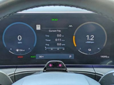 2025 Hyundai Santa Fe Hybrid — photo 14 view
