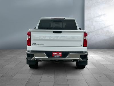 2021 Chevrolet Silverado 1500 — engine compartment view
